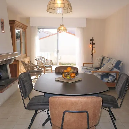 Holiday home Les Algues By Interhome *